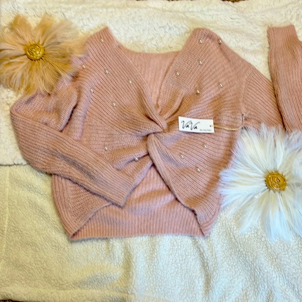 NWT 🏷️ VaVa Womens Sweater
